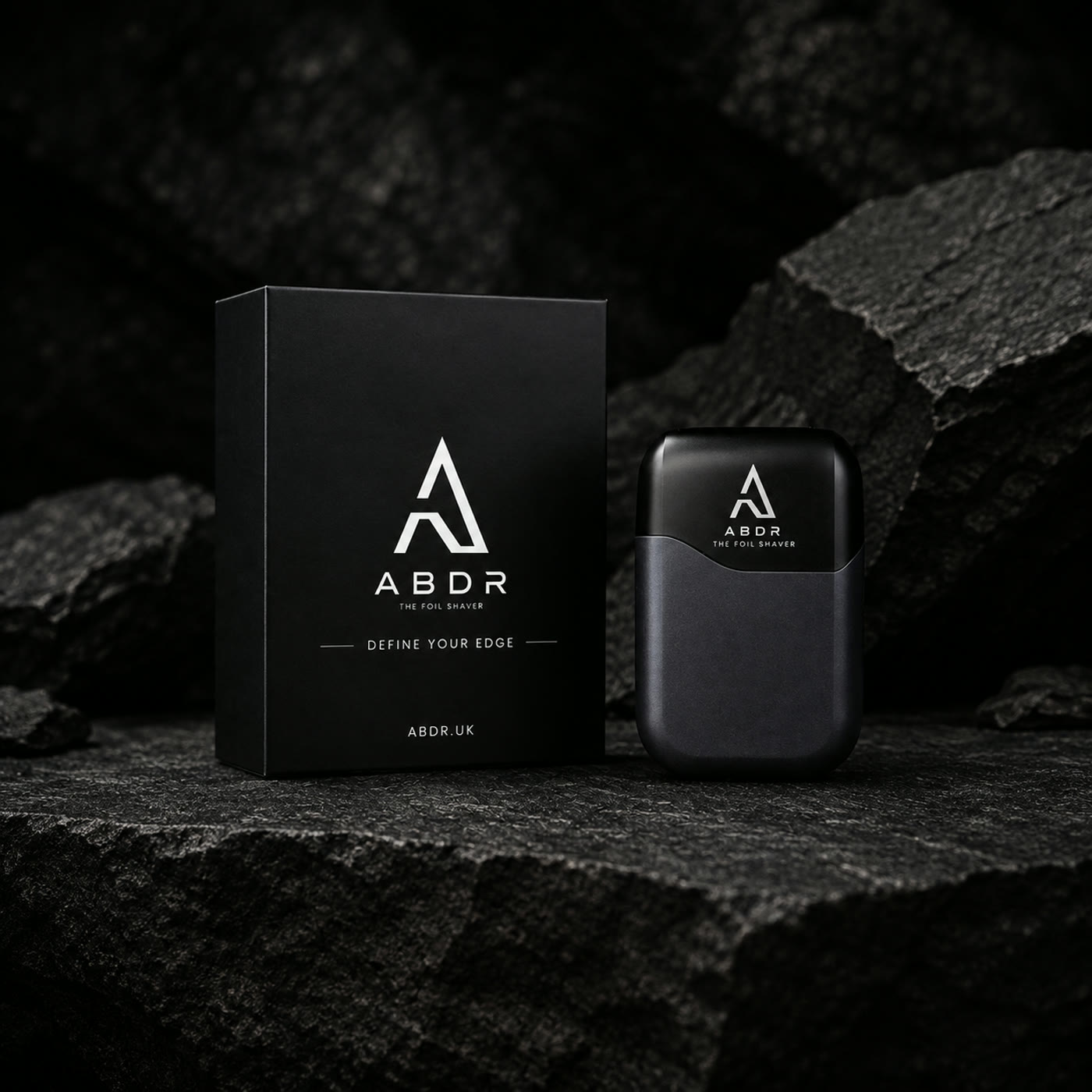ABDR foil shaver with its presentation box